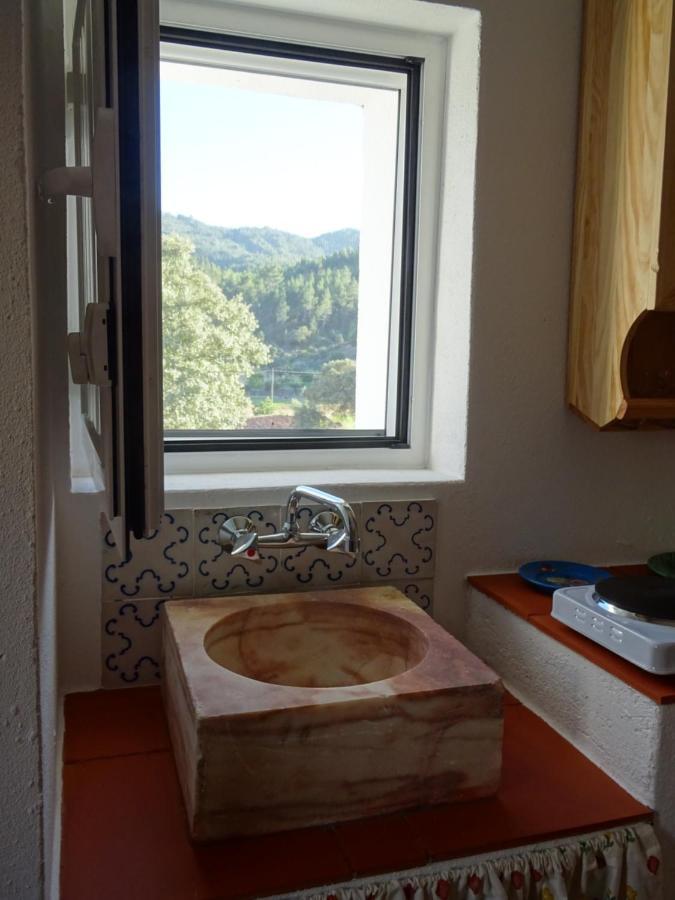 Palheiros Da Ribeira Guest House Pracana Cimeira Екстериор снимка