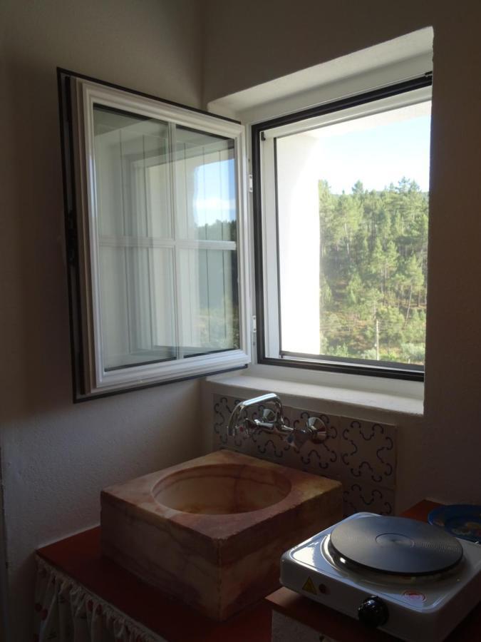 Palheiros Da Ribeira Guest House Pracana Cimeira Екстериор снимка